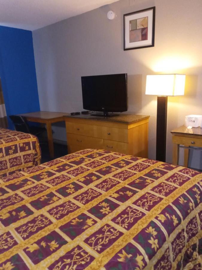 Travel Inn Уинтер-Хейвен Экстерьер фото